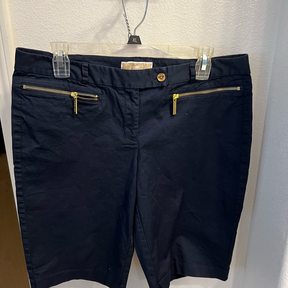Michael kors womes shorts size 12